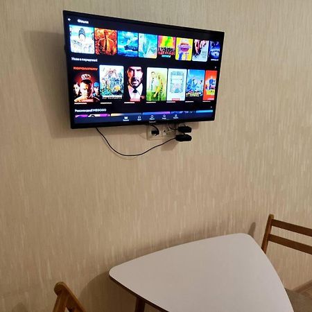 New Apartments In The City Center, Smart Tv Carcóvia Exterior foto