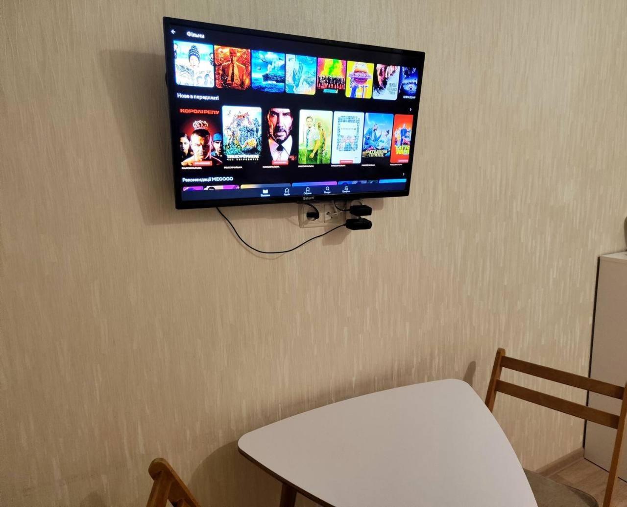 New Apartments In The City Center, Smart Tv Carcóvia Exterior foto